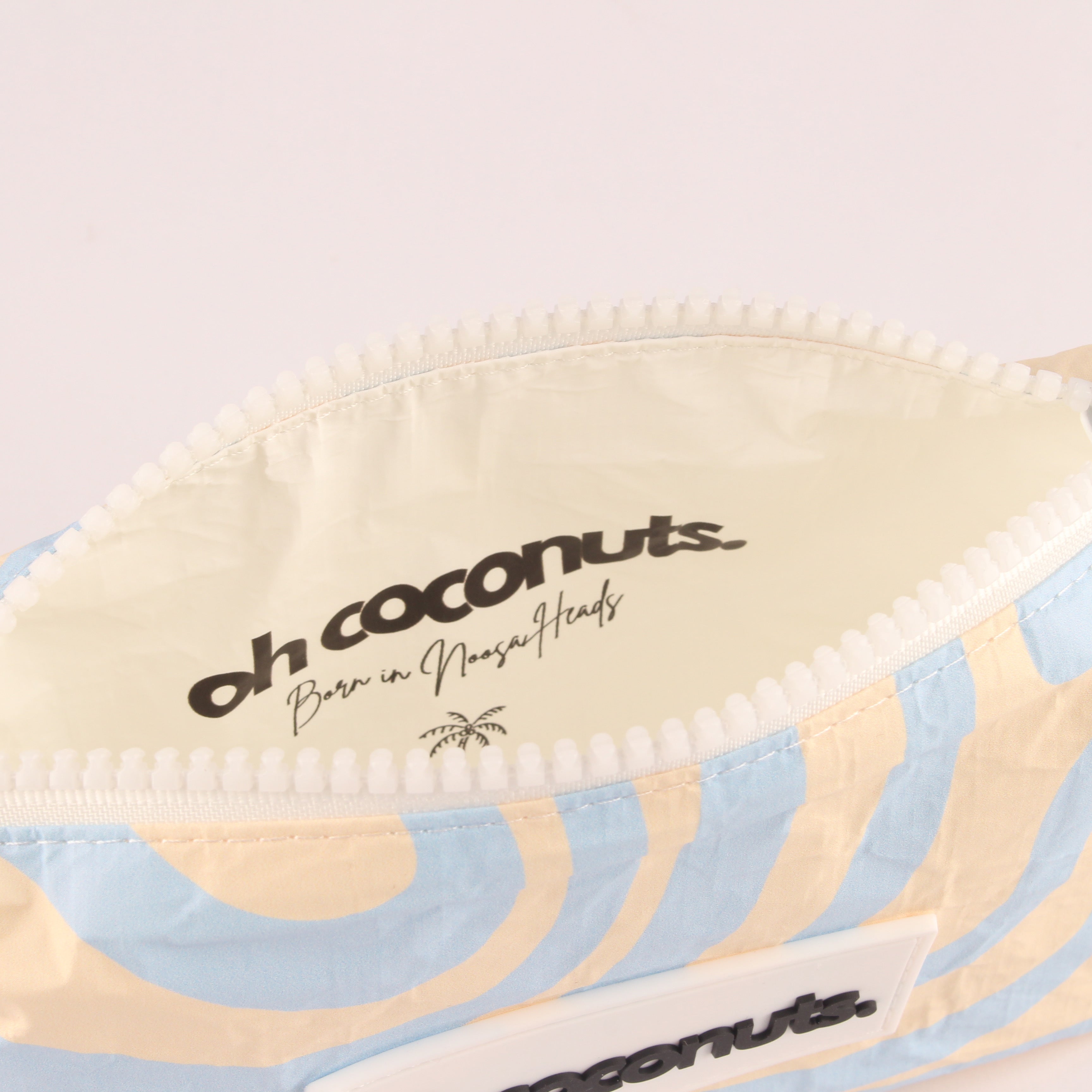 Wallet Pouch | Waves | oh coconuts.